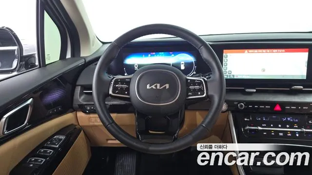 Kia Carnival Generation 4 — Фото автомобиля 12