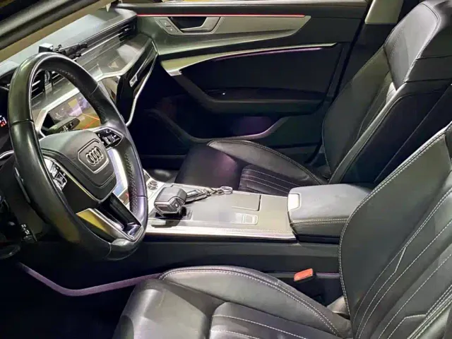 Audi A6L — Фото автомобиля 21