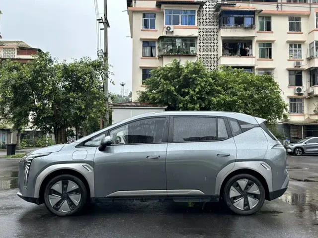 GAC Aion Y — Фото автомобиля 22