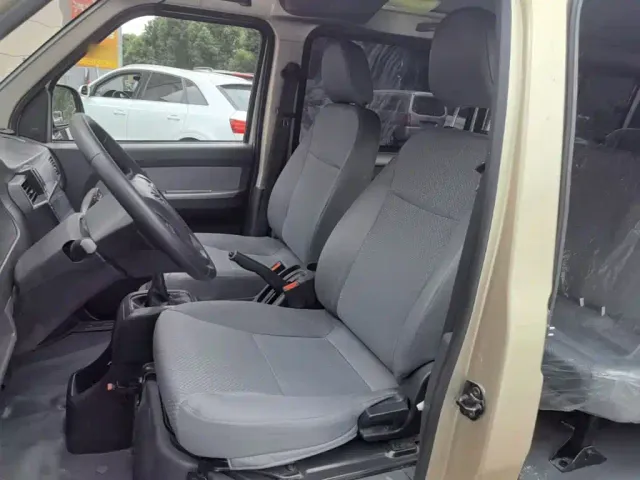 Wuling Rongguang — Фото автомобиля 14