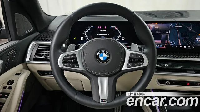 BMW X7 — Фото автомобиля 29