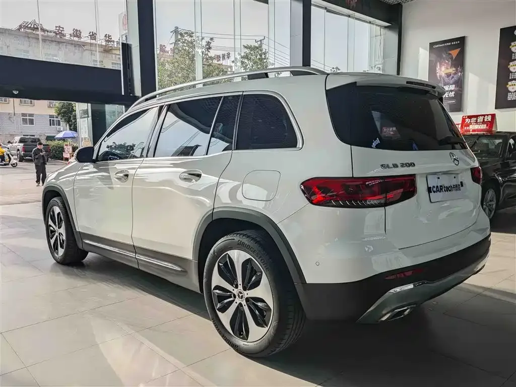 Mercedes-Benz Mercedes-Benz GLB 2022 Facelift GLB 200 Fashion Style — Фото автомобиля 7