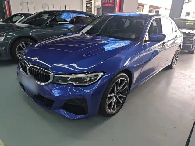 Фотография автомобиля — BMW 3 Series