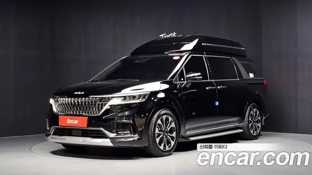 Фотография автомобиля — Kia Carnival