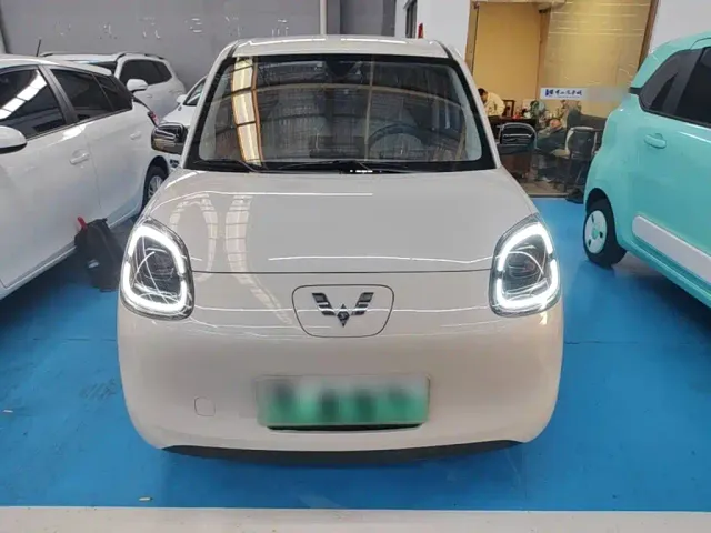 Wuling Hongguang Mini EV — Фото автомобиля 2