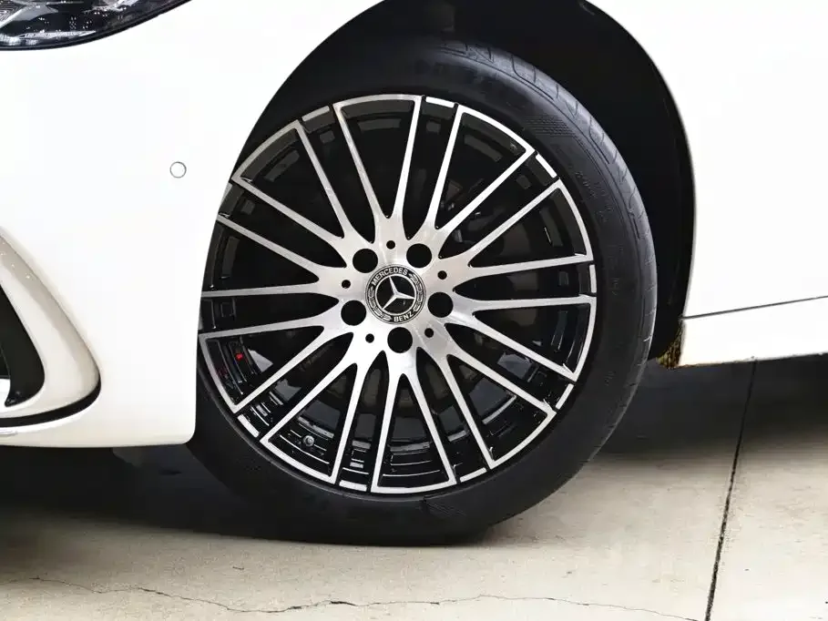 Mercedes-Benz Mercedes-Benz C-Class 2024 Facelift C 260 L Sport — Фото автомобиля 24