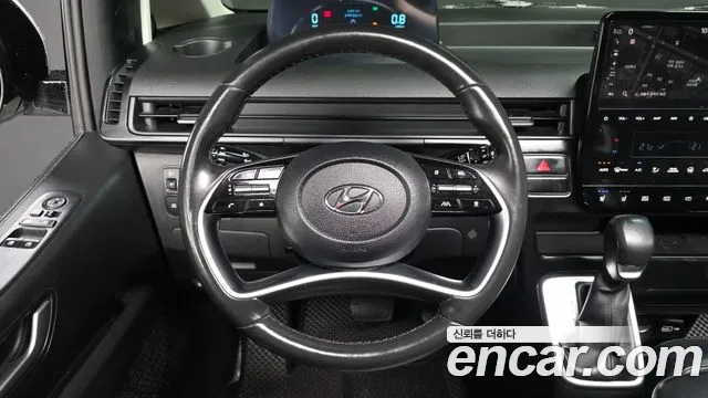 Hyundai Staria Staria 4WD Tourer 11 мест — Фото автомобиля 13
