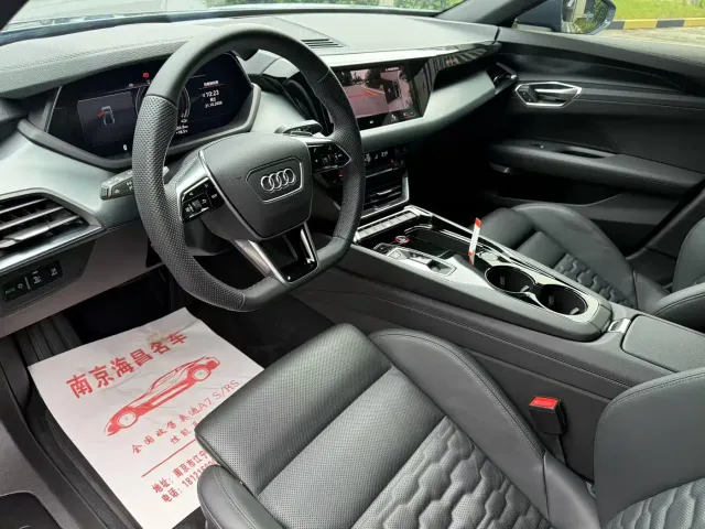 Audi RS e-tron GT — Фото автомобиля 7