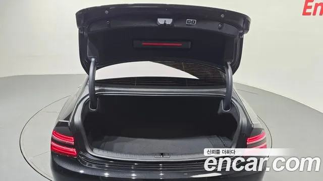 Genesis G80 Бензин 2.5 турбо 2WD — Фото автомобиля 28