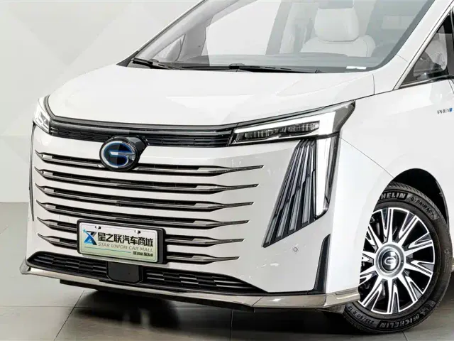 GAC Trumpchi E9 — Фото автомобиля 2