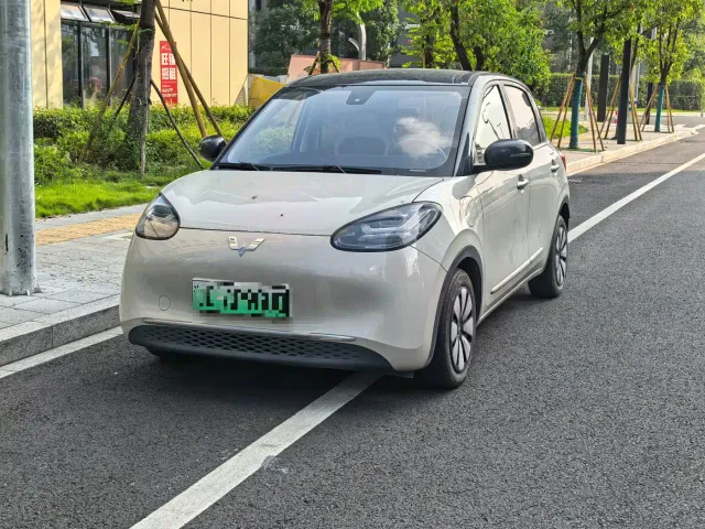 Wuling Bingo — Фото автомобиля 3