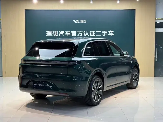 Li Auto L6 — Фото автомобиля 3