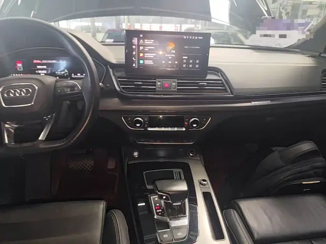 Audi Q5L — Фото автомобиля 12
