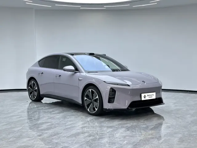 Nio ET5 — Фото автомобиля 3