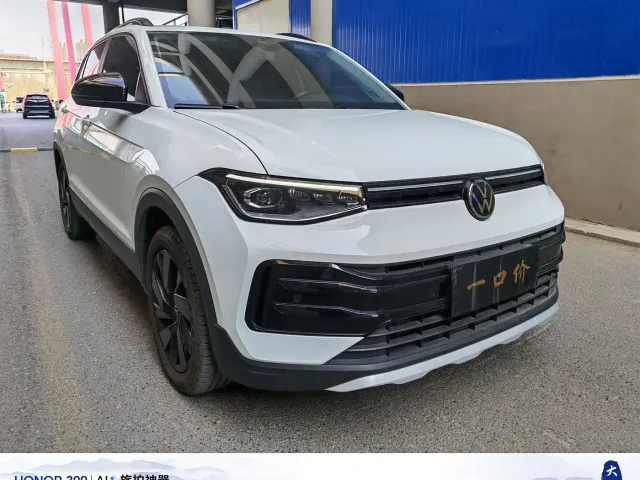 Volkswagen Tharu — Фото автомобиля 3