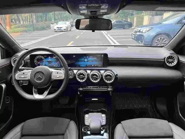 Mercedes-Benz A-Class — Фото автомобиля 5