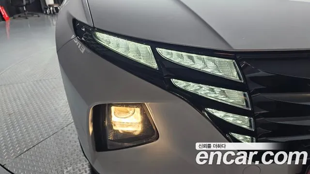 Hyundai Tucson Tucson (NX4) Бензин 1.6 турбо 2WD — Фото автомобиля 22