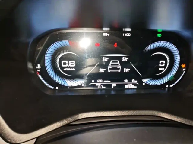 Geely Emgrand — Фото автомобиля 11