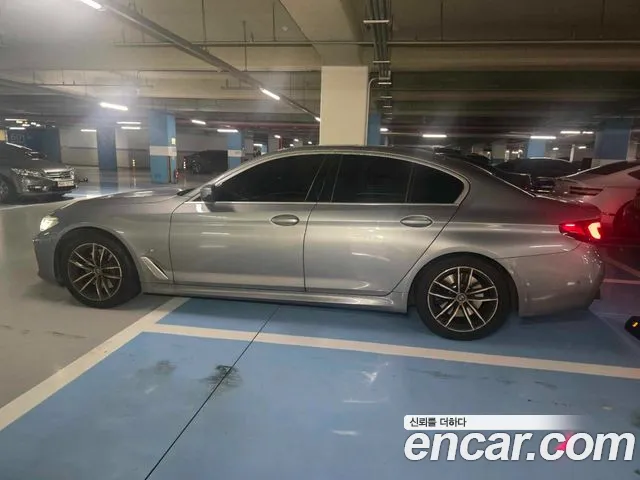 BMW 5 Series G30 — Фото автомобиля 3