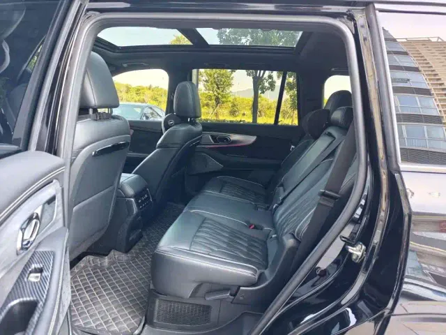 GAC Trumpchi GS8 — Фото автомобиля 7