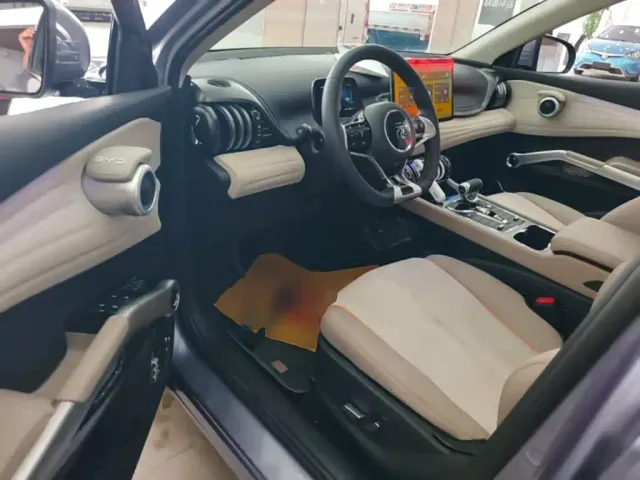 BYD Yuan PLUS — Фото автомобиля 15