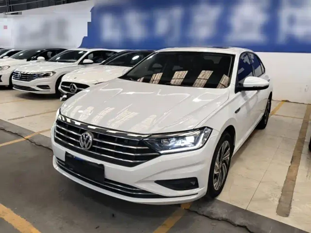 Фотография автомобиля — Volkswagen Sagitar