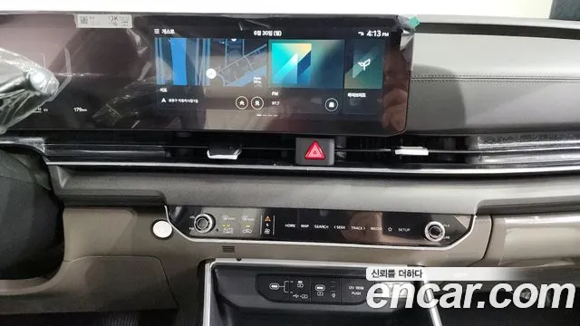 Kia Carnival Generation 4 — Фото автомобиля 14