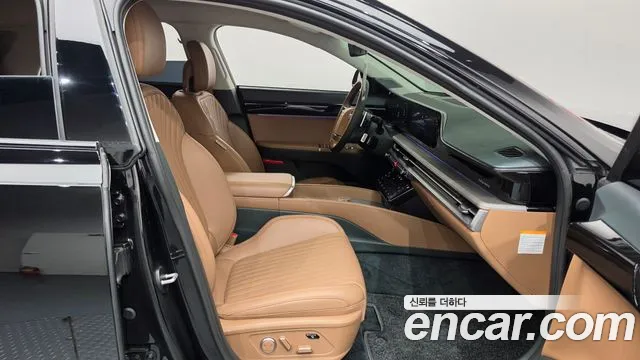 Hyundai Grandeur GN7 — Фото автомобиля 16