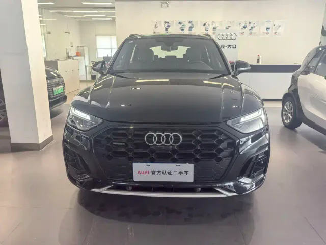 Audi Q5L — Фото автомобиля 3