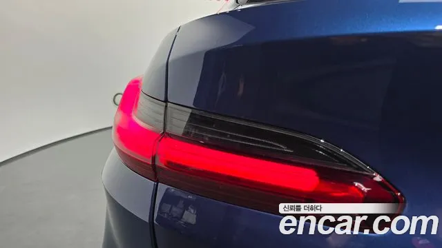 BMW X4 xDrive20i M Sport — Фото автомобиля 19