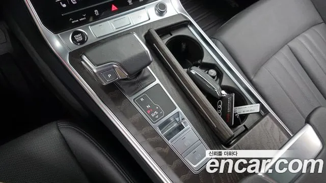 Audi A6 C8 — Фото автомобиля 9