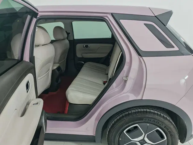 GAC Aion UT — Фото автомобиля 18