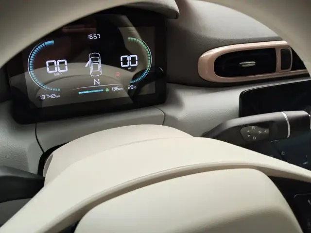 Leapmotor T03 — Фото автомобиля 14