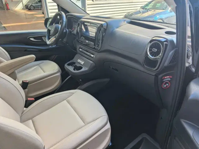 Mercedes-Benz Vito — Фото автомобиля 8