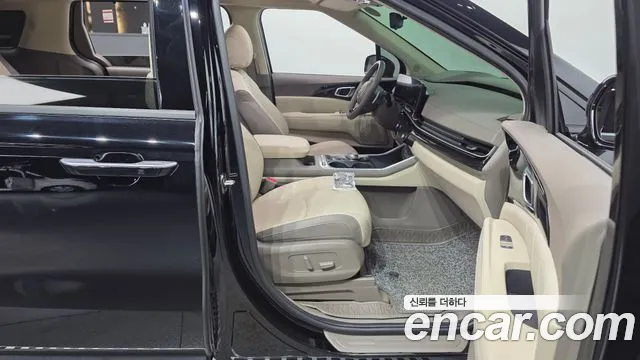 Kia Canival Новый Carnival 4 поколение Дизель 7 мест Signature — Фото автомобиля 6
