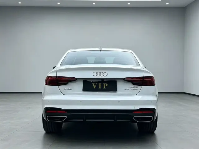 Audi A4L — Фото автомобиля 8