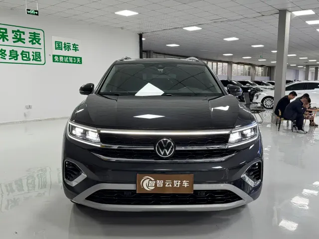 Volkswagen Talagon — Фото автомобиля 2