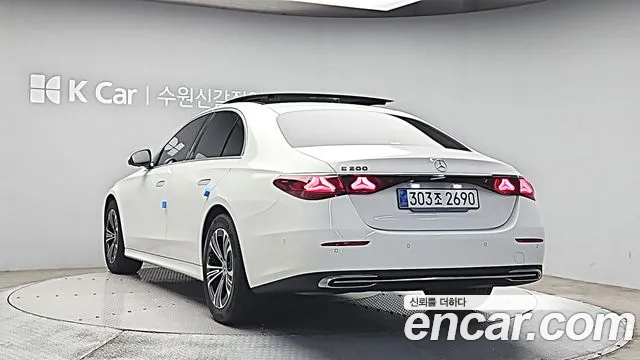 Mercedes-Benz E-Class W214 — Фото автомобиля 2