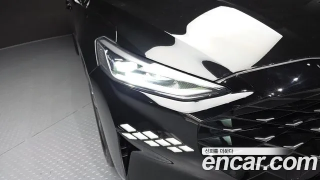 Kia K8 K8 Hybrid — Фото автомобиля 22