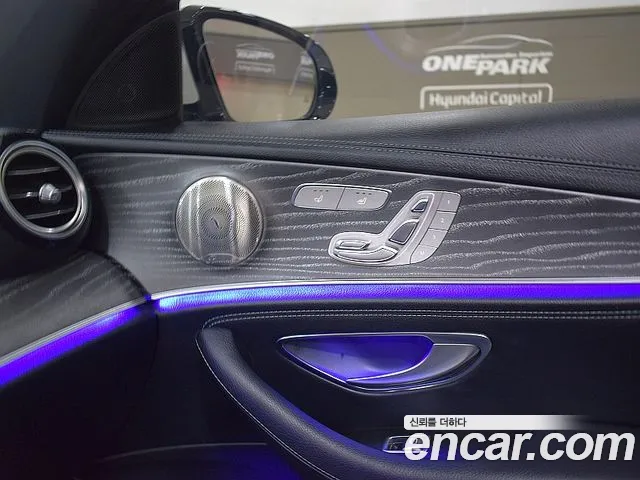 Mercedes-Benz E-Class — Фото автомобиля 10