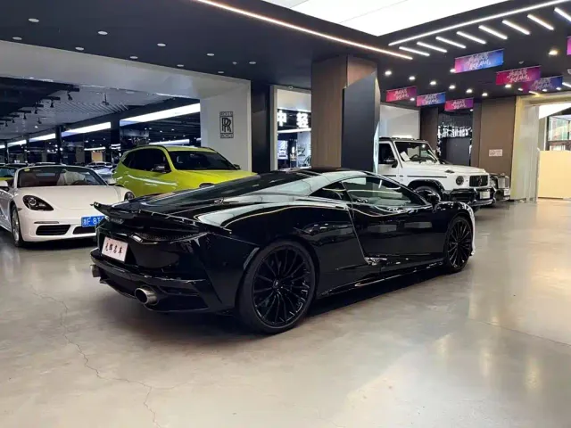 McLaren GT — Фото автомобиля 17