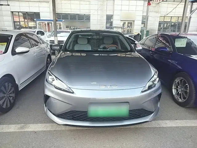 BYD Seal 05 DM-i — Фото автомобиля 2