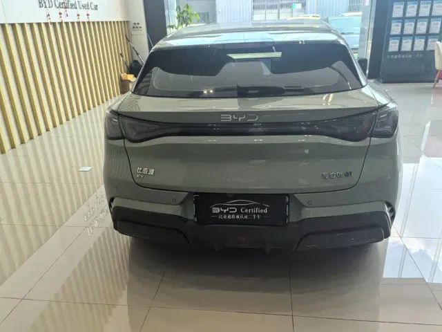 BYD Seal 06 GT — Фото автомобиля 5