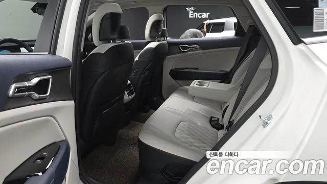 Kia Sportage — Фото автомобиля 9