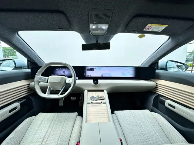 Audi E5 Sportback — Фото автомобиля 6