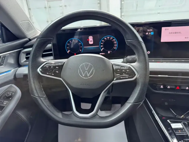 Volkswagen Lamando — Фото автомобиля 14