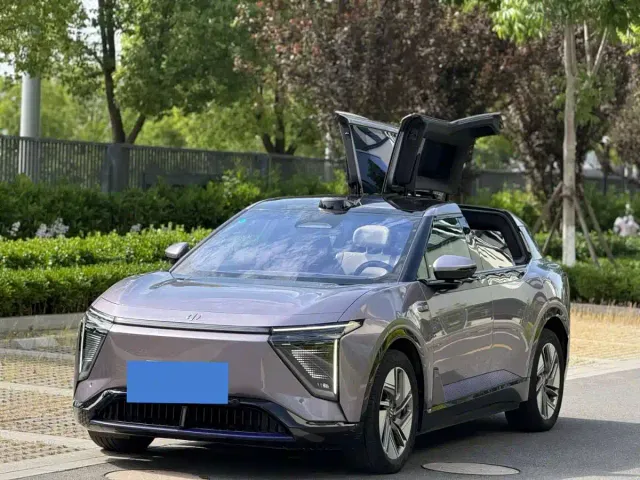 HiPhi HiPhi Y 2023 560km Pioneer Edition — Фото автомобиля 7