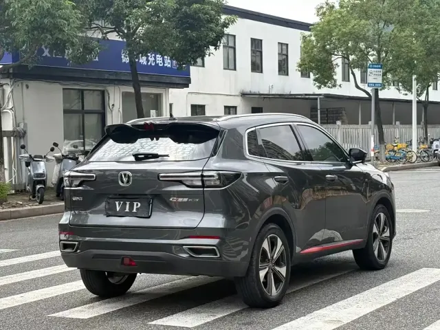 Changan CS55 Plus — Фото автомобиля 15