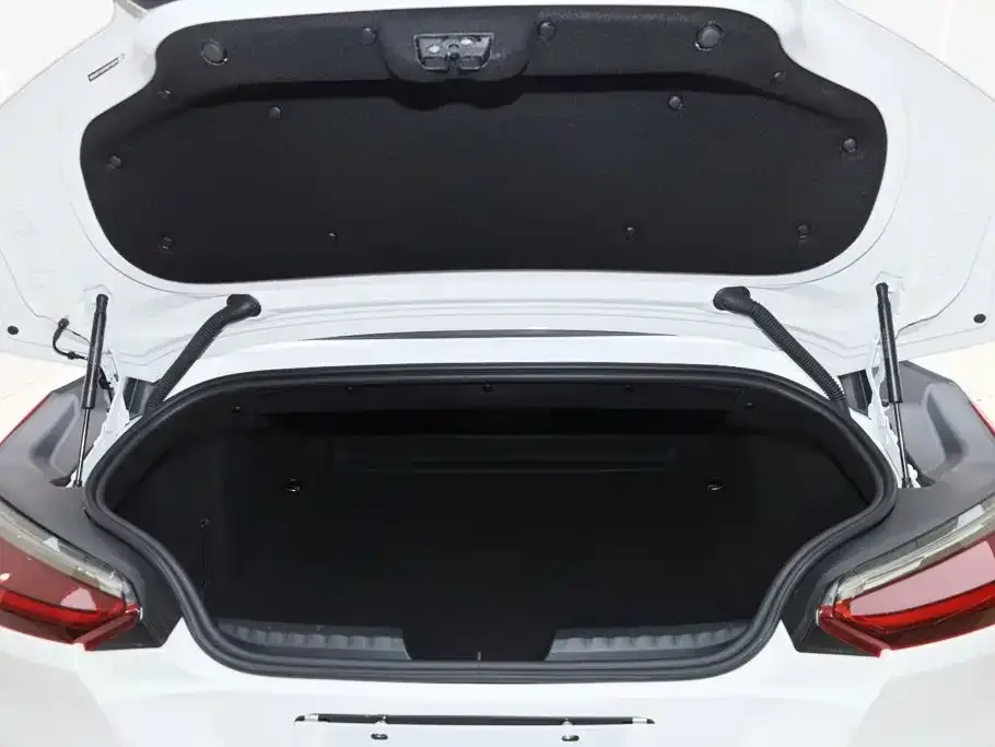 BMW BMW Z4 2023 sDrive 25i M Sport Package — Фото автомобиля 9
