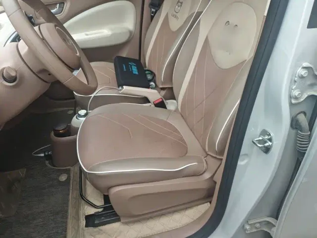 Wuling Hongguang Mini EV — Фото автомобиля 7